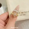 Nuevo Modelo 2026: la Belleza del Renacimiento - Anillo de Punta de Flecha Antigua, Estilo Old Money, Anillo Cepillado Vintage de Espina de Trébol de Cuatro Hojas