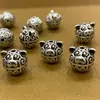 Cuentas Espaciadoras Plateadas y Colgantes con Forma de Flor para Pulseras y Collares, Amuletos Auspiciosos y de la Suerte