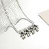 Collar Serie Oso Costura de Gemas para Mujer Otoño Lujo Ligero ins Diseño Nicho Cadena Clavícula Sentido de Alta Gama Cadena de Lana