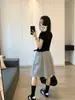 Awncoat Vem com um Cinto, Saia Evasê de Tencel para Mulheres, Novo Estilo de Verão, Comprimento Médio, Cobre o Quadril, Saia Emagrecedora