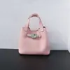 Bolsa de Mão de Couro Bovino de Primeira Camada, Bolsa Cesta com Padrão Granulado em Couro Genuíno, Bolsa de Ombro Simples, Leve e Versátil, Bolsa Feminina
