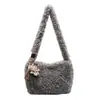 Bolsa de pelúcia fofa para mulheres, tendência outono/inverno 2026 novo estilo, bolsa tote felpuda, bolsa de ombro, bolsa transversal