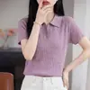 Camiseta de Manga Corta para Mujer Estilo Verano 2026 con Cuello de Solapa y un Botón, Color Sólido, Tejido Fino, Top Elegante y Versátil