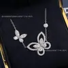 Collar de Plata de Ley 925 Doble Mariposa Ilusión Full Diamond V Gold Versión Alta para Mujer, Cadena para Clavícula Versátil de Lujo Ligero Doble Mariposa