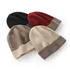 Cachemira Suave y Cera Otoño e Invierno 2024 Nuevo Gorro Casual Unisex que Protege los Oídos Combinación de Colores Moda Gorro de Punto