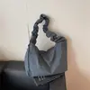 Bolsa de Lona Transfronteiriça para Mulheres, Grande Capacidade, Nova de Verão 2026, Casual, Plissada, de Ombro, Transversal, Bolsa de Bolinho de Massa de Alto Padrão