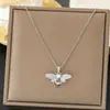 Collar de acero de titanio nuevo de moda 2023 para mujer estilo frío ins nicho de alta calidad lujo ligero combinable cadena para clavícula moda
