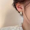 Pendientes de aro de flor hueca con sentido del diseño Pendientes elegantes, dulces y frescos Pendientes de moda versátiles Pendientes de dama celebridad de Internet