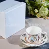 Conjunto de Xícaras de Café Feminino Super Bonito, Conjunto de Chá da Tarde Requintado Retro de Alta Qualidade, Caixa de Presente de Porcelana de Osso de Alta Qualidade