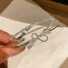 Pulsera de Doble Capa con Lazo de Circonita Estilo Francés, Pulsera Dulce Estilo Ins, Lujo Ligero, Sensación de Alta Gama, Accesorio de Mano Versátil para Mujer