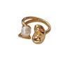 Versión coreana de anillo de perla de pétalo moda personalidad metal anillo de comida ins europeo y americano Red de celebridades con venta directa de fábrica