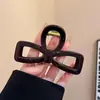 Pinza de Tiburón para el Cabello con Lazo Simple en la Parte Posterior de la Cabeza Pinza Pinza para el Cabello para Mujer Estilo de Alta Gama Nuevo Estilo 2025 Adorno para el Cabello Elegante