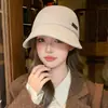 Chapéu estiloso de aba larga estilo coreano para outono e inverno, à prova de vento, elegante, versátil e quente