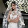 Véu longo com cauda para noiva com acabamento em renda, acessório de vestido de casamento estilo catedral, véu de camada única off-white