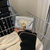 Mini saco de corrente 2022 verão novo popular estilo ocidental ombro messenger bag pequena bolsa quadrada saco de batom para as mulheres este ano