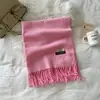 Bufanda de Cachemir Sintético para Mujer Otoño e Invierno Bufanda de Color Puro 2025 Otoño e Invierno Nueva Moda Bufanda Cálida de Longitud Media de Gama Alta