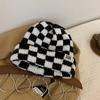 Gorro de Punto a Cuadros de Ajedrez para Mujer Otoño e Invierno Estilo Coreano Nicho Cabeza Grande Lana Estilo Japonés Showface Pequeño Gorro de Navidad