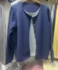 Tricô listrado color-block estilo coreano, um novo design outono/inverno com visual em camadas, caimento justo, versátil e rejuvenescedor, blusa de manga longa para mulheres