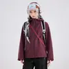 Chaqueta softshell suave para mujer para exteriores, nueva colección otoño 2026, cortavientos e impermeable, con capucha, chaqueta moderna para senderismo y deportes