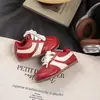 Zapatillas de entrenamiento alemanas para niños 2026 primavera y otoño nueva versión coreana zapatillas casuales retro para niñas zapatillas deportivas vintage para correr para niños