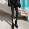 Pantalones de maternidad para exteriores, leggings para primavera y otoño, jeans engrosados con forro polar, ropa de maternidad de talla grande con soporte para el vientre para el embarazo de otoño