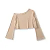 Atacado de roupas femininas transfronteiriças 2026 outono novo sexy hot girl ombro a ombro manga longa justa T-shirt curta