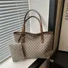 Bolso Grande de Madrina para Viajes Diarios 2025 Nuevo Estilo Coreano Bolso de Hombro Bolso Tote Estampado a Cuadros Bolso de Mano de Alta Gama