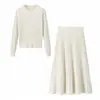 Vestido de punto de cintura alta estilo francés para mujer, nueva colección otoño e invierno 2026, conjunto casual y sofisticado de dos piezas con vestido largo entallado a la cintura