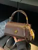 Bolso Vintage para Mujer de Cuero Encerado al Aceite con un Toque de Alta Gama, Bolso de Viaje de Lujo Ligero, Bolso de Mano Estilo Melard Nicho Coreano, Bolso Tote Pequeño