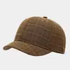Gorra de Béisbol Retro a Cuadros Artística de Ala Corta para Hombres y Mujeres, Marca de Moda Casual Versátil Sombrero para el Sol para Exteriores