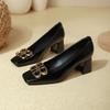 Tacones Altos de Punta Cuadrada, Tacones Gruesos, No Cansan los Pies, Zapatos de Boda Rojos, Nuevo Estilo Primavera y Otoño 2025, Zapatos de Salón de Charol Estilo Francés