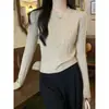 Suéter curto estiloso canelado slim fit para outono e inverno para mulheres, top de malha base Andy de veludo