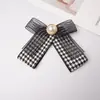 Envío gratis XXIV modelo nuevo lazo de encaje negro estilo princesa broche de lazo corsage nueva ropa para mujer