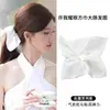 Pañuelo Cuadrado de Satén Blanco para el Pelo con una Elegante Vibra Perezosa Estilo Coreano, Accesorio Grande para el Cabello, Goma para el Pelo Zhao Lusi para Mujeres