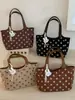 2026 Bolso Nuevo de Gran Capacidad Moda Bolso Tote de Lunares Para el Trabajo y los Viajes Cotidianos Bolso de Hombro Casual con Personalidad Elegante