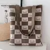Bolsa de Ombro Flor Doce Estilo Japonês e Coreano Bolsa Tote de Tricô de Grande Capacidade Versátil para o Dia a Dia Bolsa para Livros de Estudante