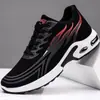 Zapatillas de Primavera y Otoño para Hombre de Cuero Impermeables Zapatos de Viaje Moda Estudiante Zapatillas para Correr Suela Blanda Ligeras Zapatos Casuales