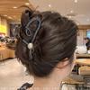 Horquilla de perla encantadora y ahuecada de alto temperamento para la parte posterior de la cabeza, volumen para el cabello, clip de tiburón para múltiples recogidos, clip de temperamento para mujer