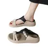 Sandalias deslizantes de strass deslumbrantes para mujer, nuevas sandalias versátiles para exteriores de verano 2026, chanclas de playa de cuero suave con suela gruesa