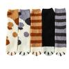 Calcetines antideslizantes de silicona con diseño de garra de gato para mujer, de forro polar coral grueso, para dormir, para el hogar, con dispensador de calcetines de suelo con diseño de garra de gato.