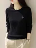 Suéter de punto bordado de manga larga, versátil para el día a día, cálido, ajustado, top de punto de cuello redondo para mujer, capa base, con logo de caballo, talla única