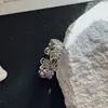 Anillo de Encaje Estilo Corte Plata de Ley S925 Diseño de Nicho Medieval Antiguo Francés Entrada Lujo vintage Anillo de Circonita Verde