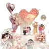 Decoración de propuesta interior de hotel para el Día de San Valentín Letrero de pie de Crayon Shin-chan Tablero KT Ambiente de confesión Tablero KT de confesión