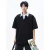 Camiseta de Manga Corta con Cuello Polo Estilo Americano Falso Dos Piezas para Hombre, Marca de Verano de Moda, Corte Holgado, Diseño Patchwork, Camiseta Casual de Media Manga