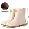 Botas de borracha brancas estilo japonês para campus, com cordão, à prova de vento e à prova d'água, galochas estilosas, botas para caminhada aquática ao ar livre com cordões elásticos