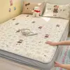 Juego de Sábanas de Cama con Colchoneta Refrigerante de Látex, Juego de Tres Piezas de Seda Hielo, Cubierta de Cama Refrigerada de Verano, Clase A, Grado Materno e Infantil, Colchoneta Refrigerante Lavable a Máquina, Colchoneta Suave