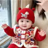 Chapéu Festivo Vermelho para Bebê Outono e Inverno Quente Espesso Tricô de Lã Chapéu Pulôver para Meninos e Meninas Ano Novo