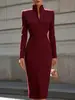 Enviado. Nuevo modelo europeo y americano de Amazon. Vestido elegante de corte ajustado, color liso, cuello alto, manga larga, para ir al trabajo