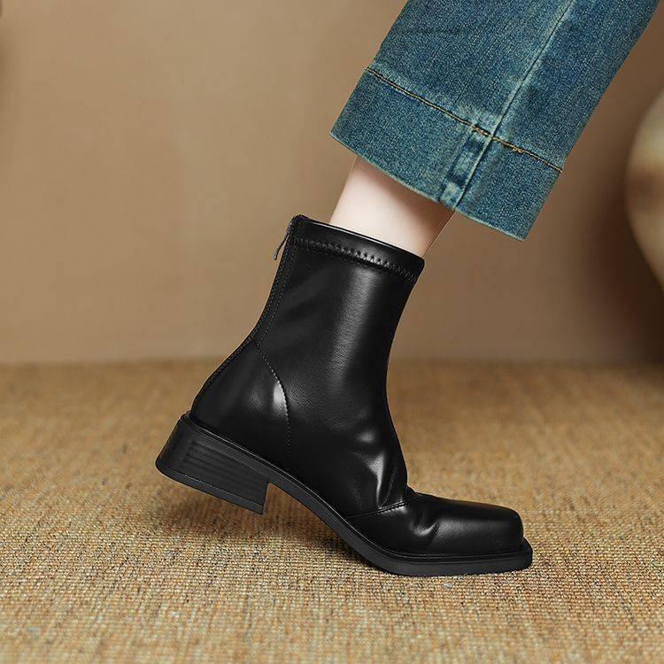 20240929593856034_750.jpg?imageslim