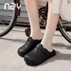 Nuevas Sandalias de Media Bota Caladas Estilo Birkenstock 2026 para Estudiantes Mujeres, Sandalias Versátiles y Cómodas Slip-On de Punta Cerrada para Uso al Aire Libre en Verano